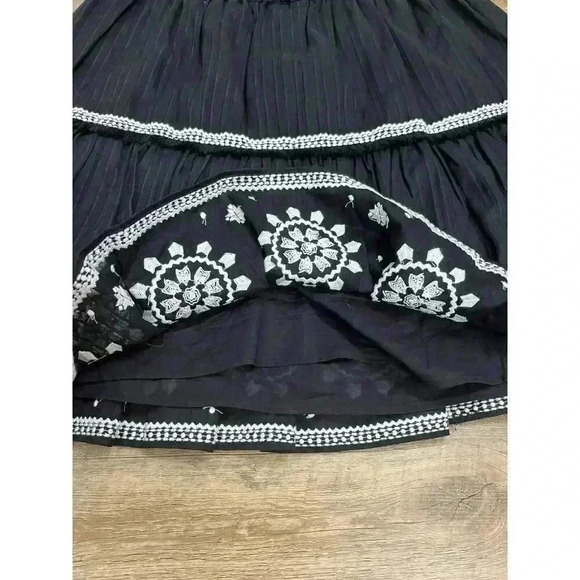 Kate Spade Mosaic Embroidered Skirt Mini Lined Black White Size M NWT Pull On - Picture 10 of 11